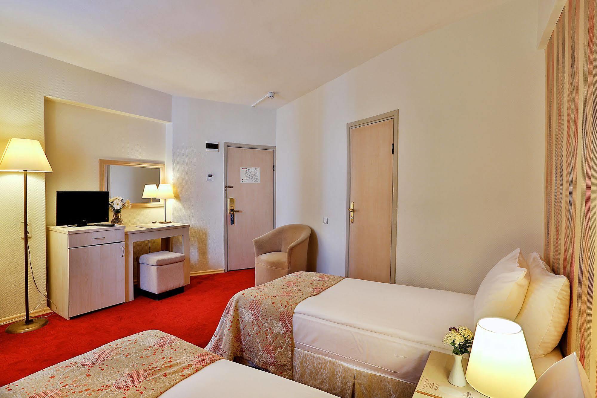 Barin Hotel Istanbulská provincie Exteriér fotografie